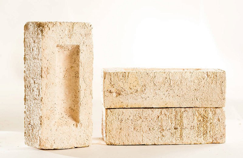 Кирпич ручной формовки Крюйс, М-125,100x210x65, белый, Петровский кирпич